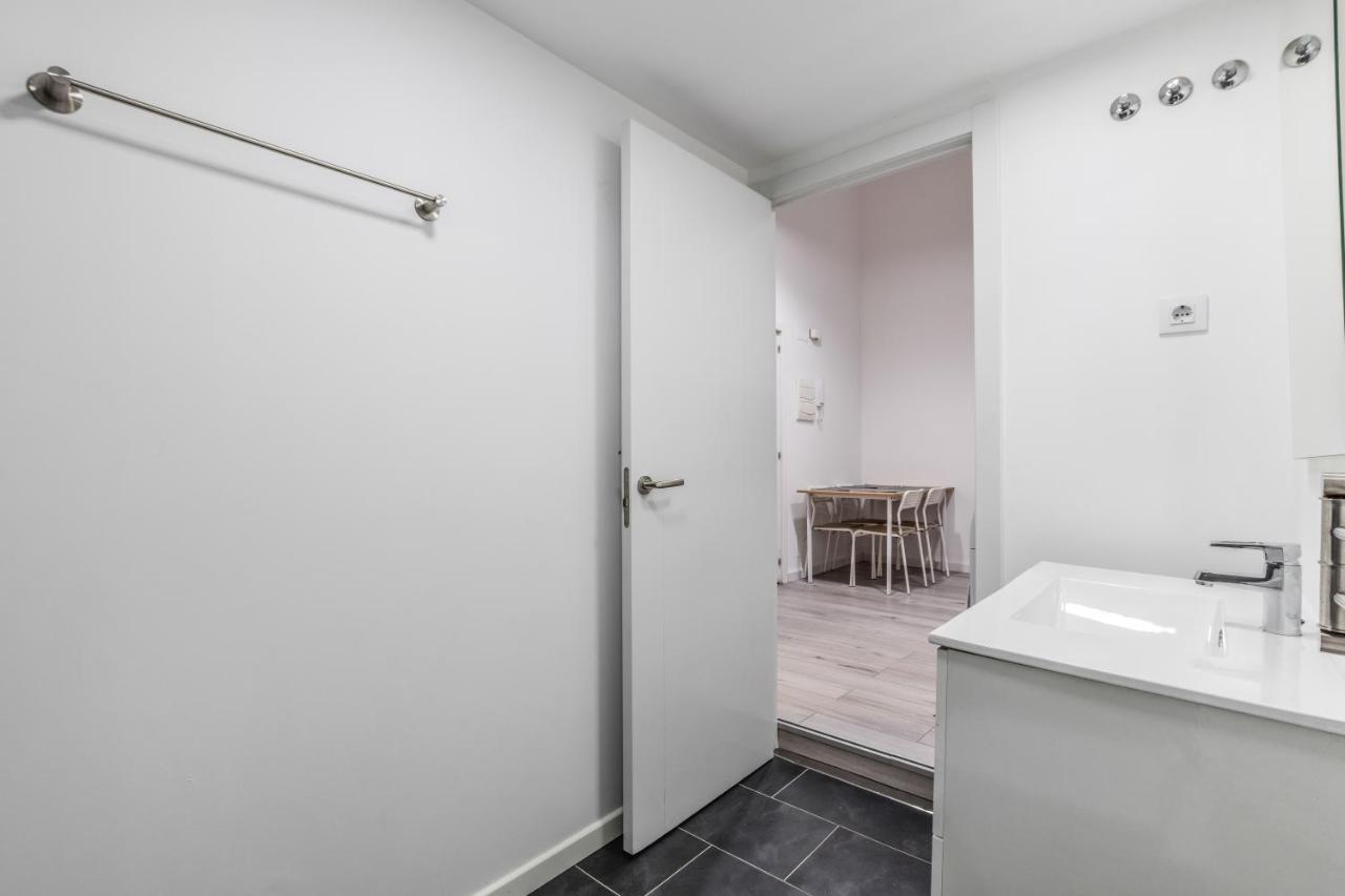 מדריד Apartamentos Reformados Bernabeu מראה חיצוני תמונה